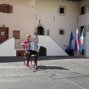 44.JPG